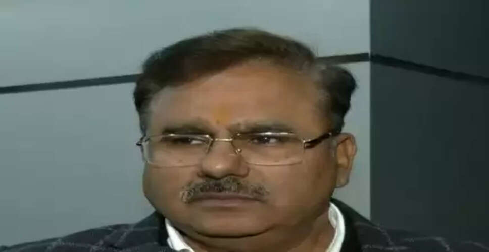 भाजपा के इशारे पर ओवैसी दूसरे राज्यों में चुनाव लड़ते हैं: आलोक शर्मा