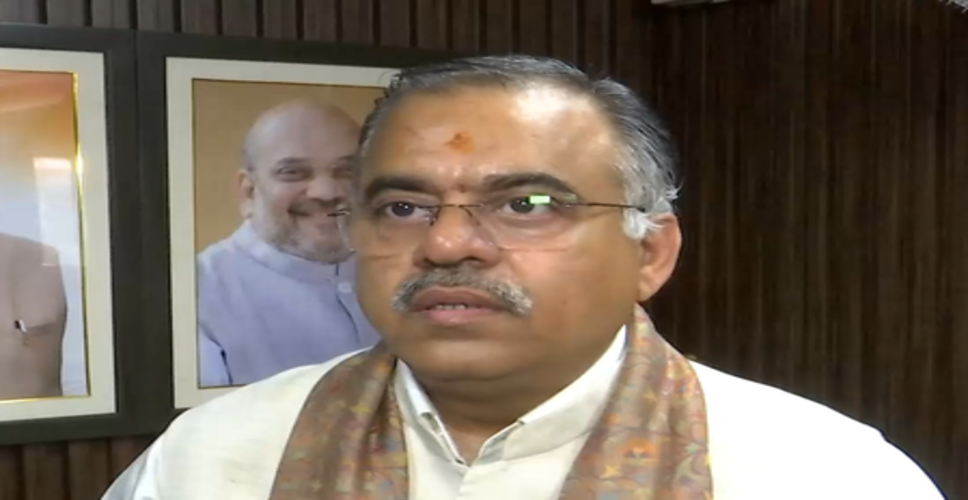 नक्सलवाद का अंतिम चरण, मुख्यधारा से जुड़े आदिवासी क्षेत्र: तरुण चुघ