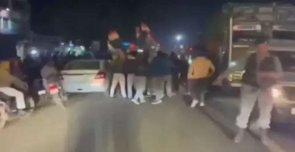 गृह मंत्रालय ने बंगाल में सुवेंदु अधिकारी की गाड़ी पर हुए हमले की रिपोर्ट मांगी