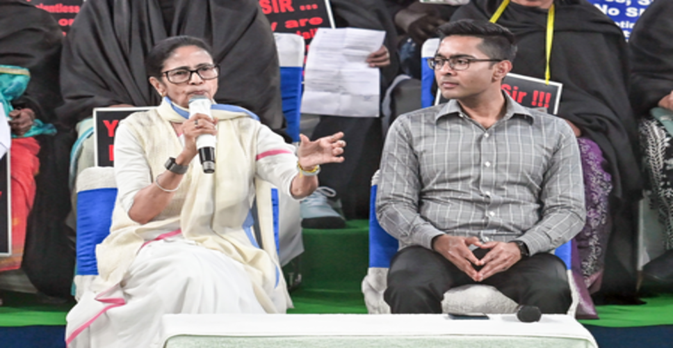 'टीएमसी विधायकों वाली सीटों से कई मतदाता हटाए जा रहे हैं', ममता बनर्जी का आरोप