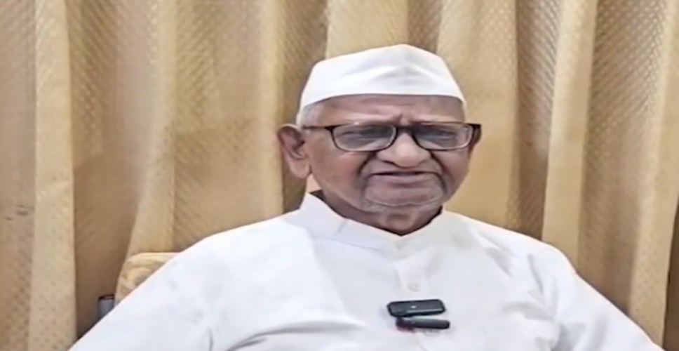 अगर आप सही तरीके से काम कर रही होती तो शायद नेता साथ न छोड़ते: अन्ना हजारे