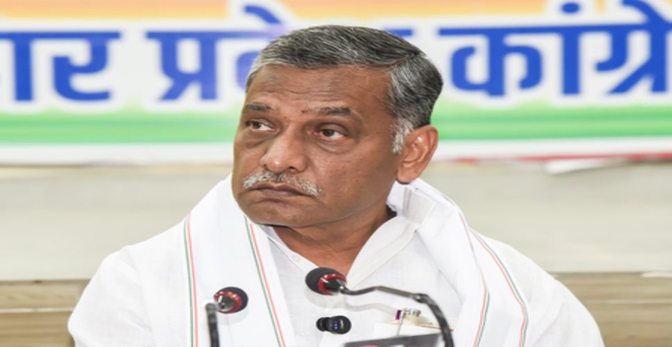 भरत तिवारी की हत्या हुई, हाई कोर्ट के सीटिंग जज से हो जांच: अखिलेश प्रसाद सिंह