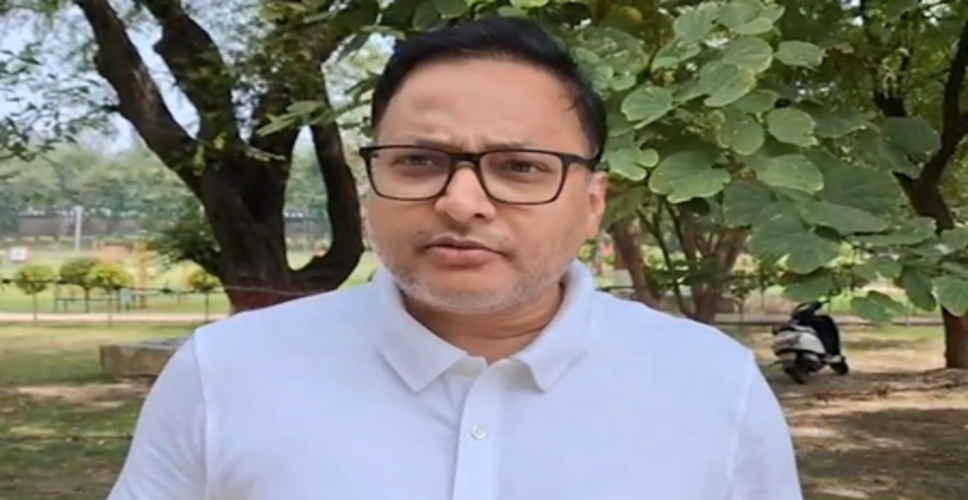 अखिलेश यादव की बेटी को लेकर विवादित टिप्पणी पर सपा का पलटवार, दी कड़ी चेतावनी
