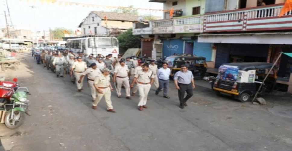 भोपाल में युवक पर हमले का मामला: नमाज से पहले पुलिस अलर्ट, भीड़भाड़ वाले इलाकों में अतिरिक्त बल तैनात