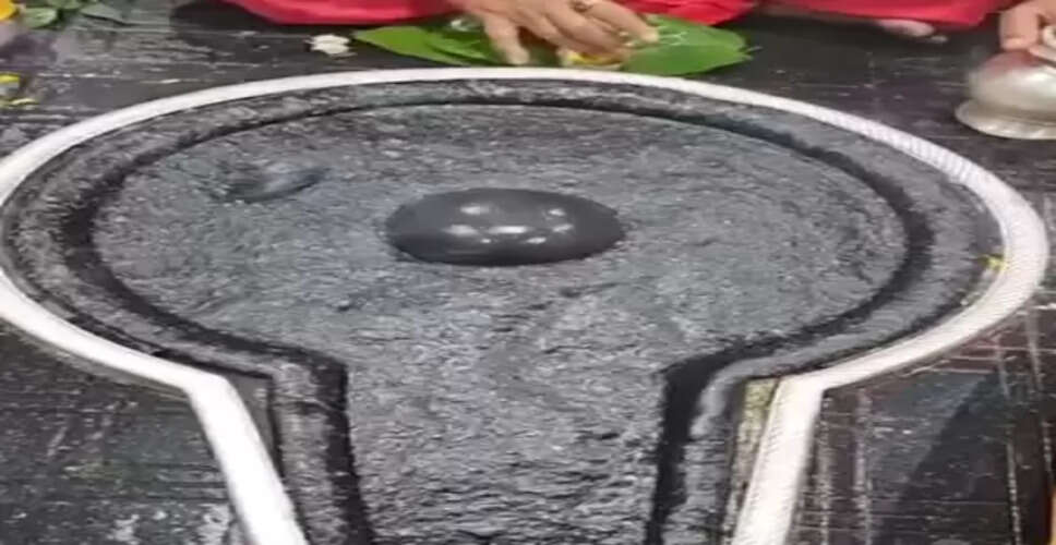 बसंत पंचमी से बैद्यनाथ मंदिर में अनूठी परंपरा का आयोजन, महादेव को बारात लाने का न्योता