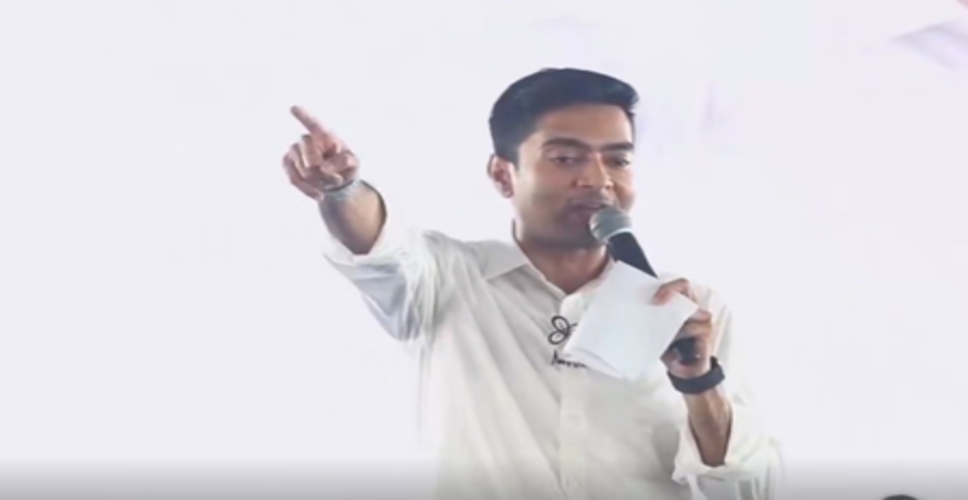 भड़काऊ भाषण देने पर टीएमसी महासचिव अभिषेक बनर्जी के खिलाफ चुनाव आयोग से शिकायत