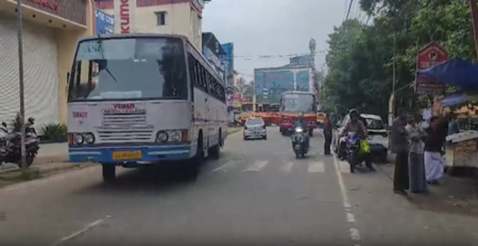 केरल में चुनाव के बाद बिजली कटौती फिर शुरू, दूध की कीमतें बढ़ाने की तैयारी