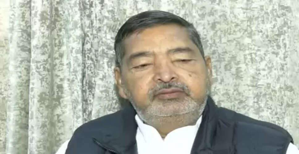 नीतीश कुमार को माफी मांगनी चाहिए, समुदाय का अपमान हुआ : वीरेंद्र सिंह