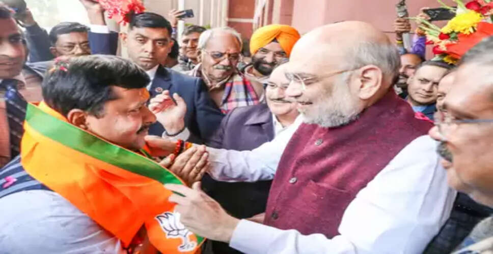 नितिन नबीन ने भाजपा के राष्ट्रीय कार्यकारी अध्यक्ष का पदभार किया ग्रहण, अमित शाह ने दी बधाई