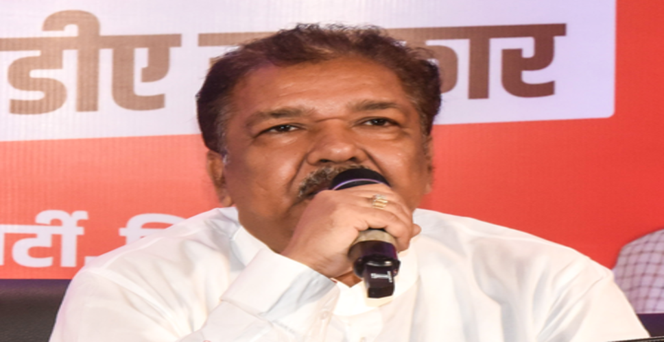 नीतीश कुमार के राष्ट्रीय राजनीति में मार्गदर्शन से पूरे देश को होगा लाभ : दिलीप जायसवाल