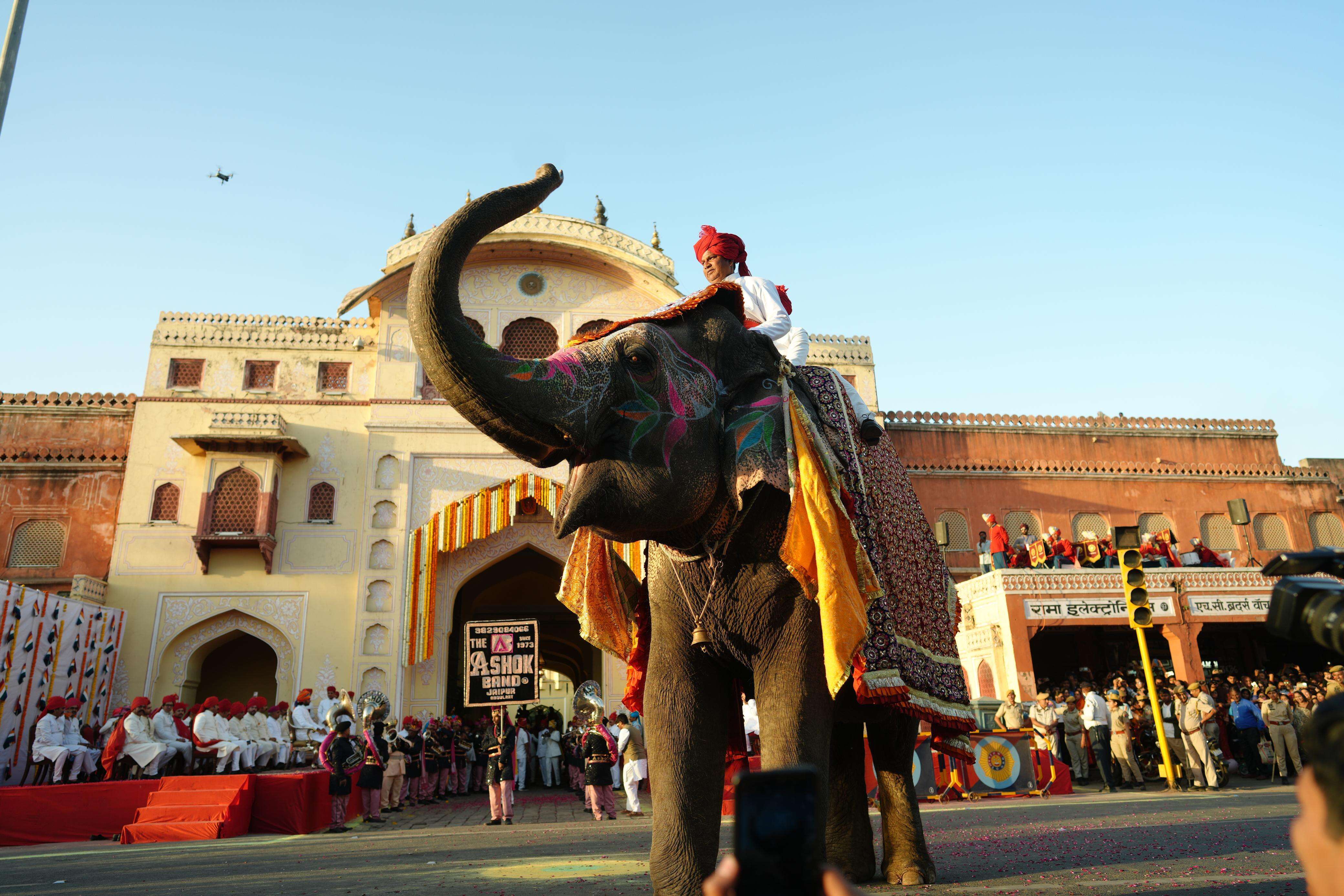 जयपुर में गणगौर की शाही सवारी आज और कल, फुटेज में जानें ट्रैफिक व्यवस्था में बदलाव लागू