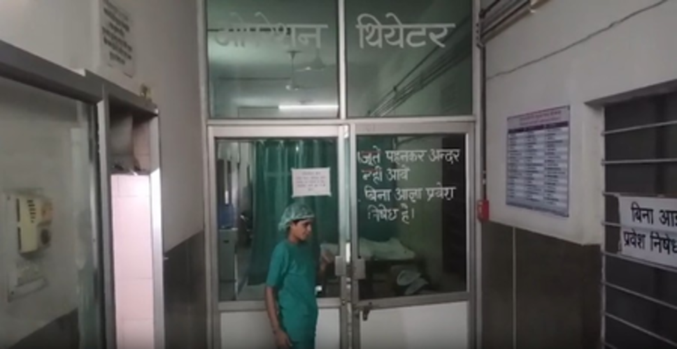 जोधपुर: 8 महिलाओं की तबीयत बिगड़ने पर कांग्रेस नेताओं ने उठाए सवाल, गहलोत बोले- प्रशासन सच्चाई छुपाने में जुटा रहा