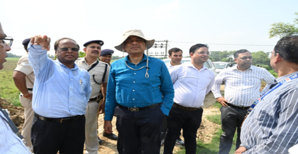 बिहार: पूर्व मध्य रेलवे के महाप्रबंधक ने विक्रमशिला-कटरिया नई लाइन के निर्माण स्थल का निरीक्षण किया