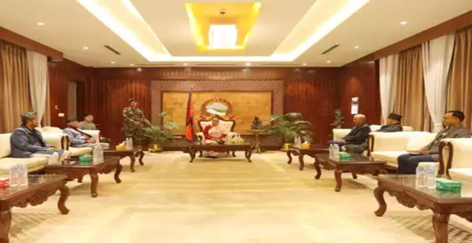 नेपाल में चुनाव को लेकर बड़ी पहल, पीएम सुशीला कार्की ने शीर्ष नेताओं से की बातचीत