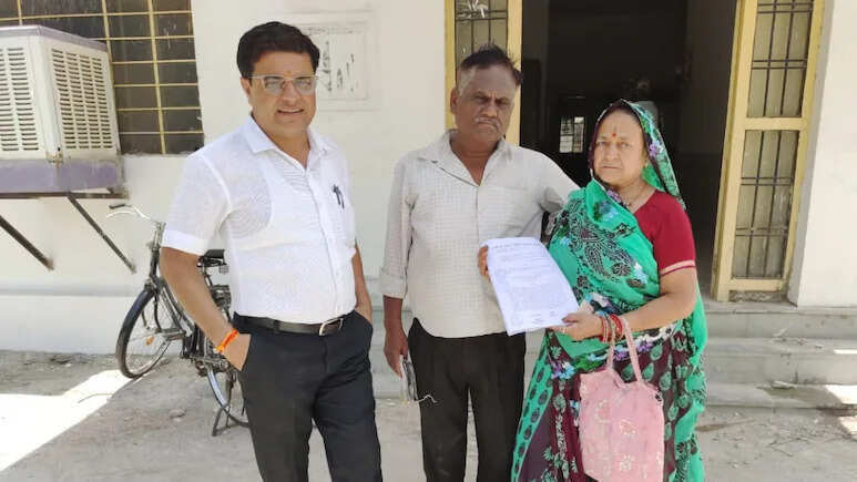कानून ने बेटों को दी उनकी जिम्मेदारी का अहसास, बुढ़ापे में बेसहारा मां-बाप के लिए न्याय