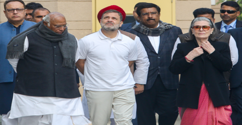 पश्चिम बंगाल चुनाव : पहले चरण के लिए कांग्रेस के 40 स्टार प्रचारकों की सूची जारी