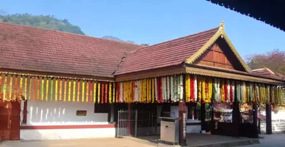 एक ऐसा मंदिर जहां आज भी ब्रह्मचारी रूप में तपस्या कर रहे हैं भगवान शिव