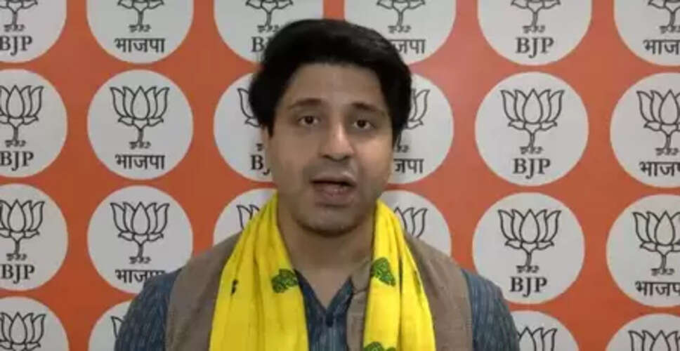 कांग्रेस की पहचान ही &lsquo;सनातन विरोधी&rsquo; की बन चुकी है: शहजाद पूनावाला