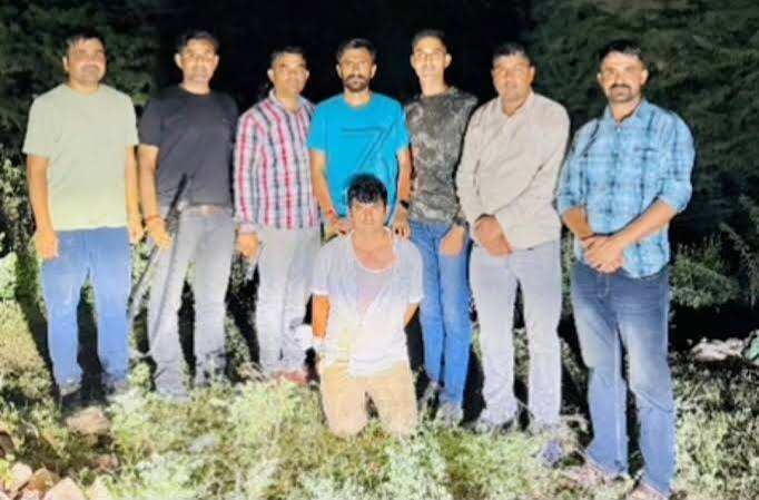 एक लाख का इनामी तस्कर श्यामसुंदर जोधपुर से गिरफ्तार, फुटेज में देंखे पुलिस पर फायरिंग के बाद था फरार