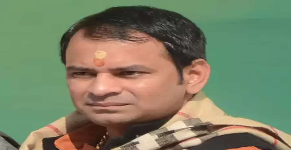 बिहार: तेज प्रताप यादव ने गांधीवाद और जीवनशैली को लेकर राहुल गांधी पर निशाना साधा