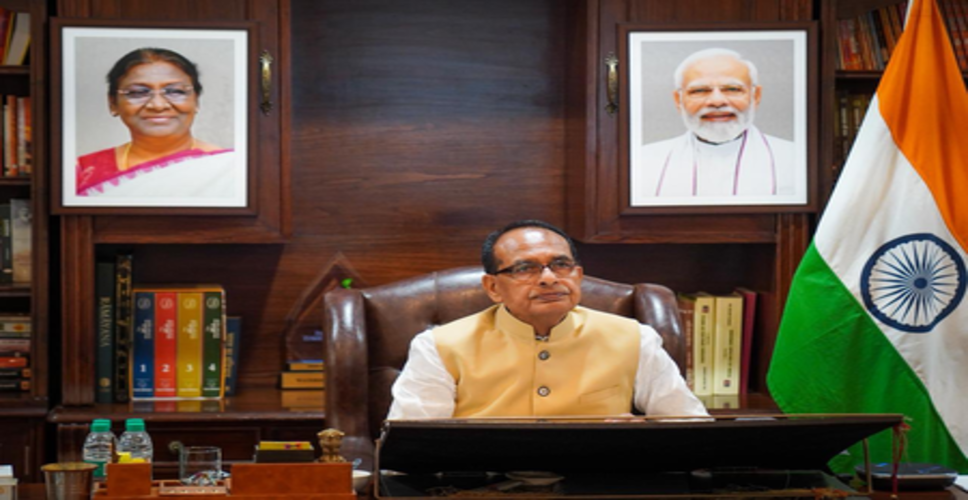 &lsquo;खेत बचाओ अभियान&rsquo; के माध्यम से किसानों-खेतों के हित में चलेगा राष्ट्रव्यापी जनांदोलन : शिवराज चौहान