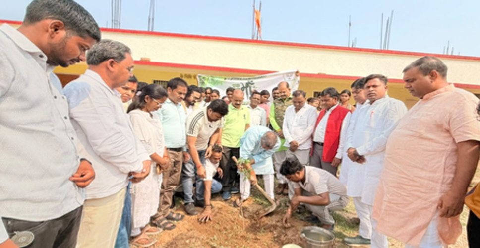 झारखंड: विश्व पर्यावरण दिवस पर भाजपा का 'एक पेड़ मां के नाम' अभियान, प्रदेशभर में हुआ पौधारोपण