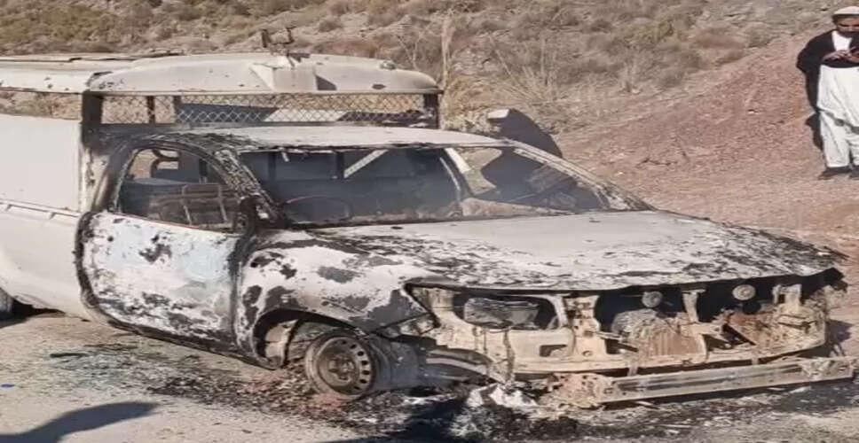 पाकिस्तान: खैबर पख्तूनख्वा में पुलिस वाहन पर हमला, 5 की मौत