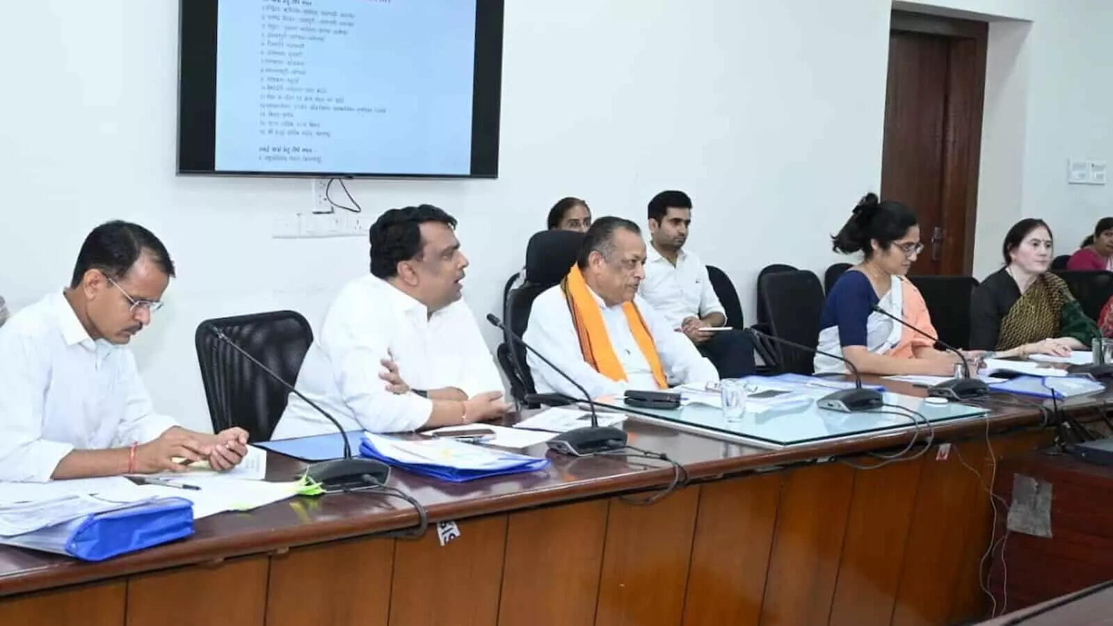 राजस्थान सरकार की वरिष्ठ नागरिक तीर्थ यात्रा योजना 2026 जल्द होगी शुरू, वीडियो में देंखे 56 हजार बुजुर्गों को मिलेगा लाभ