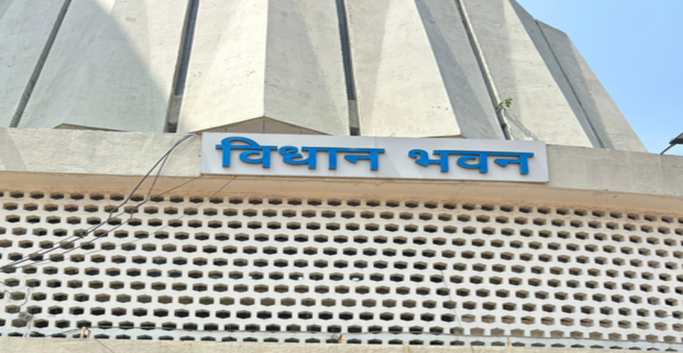 महाराष्ट्र : 22 जून से मानसून सत्र, किसानों की कर्जमाफी मुद्दे पर तीखी बहस की संभावना