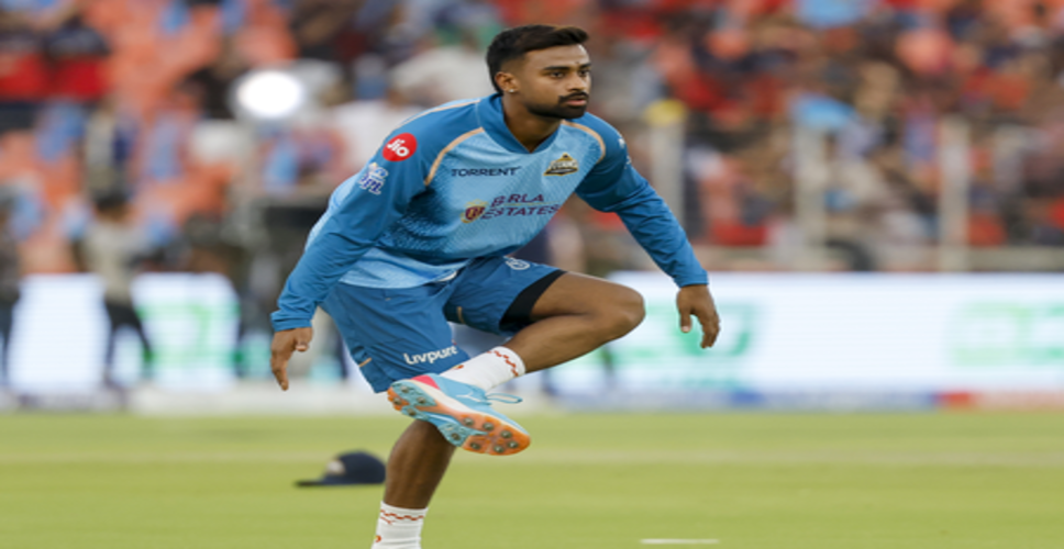 कौन हैं अफगानिस्तान के खिलाफ टेस्ट डेब्यू करने वाले मानव सुथार? कुलदीप ने थमाई कैप