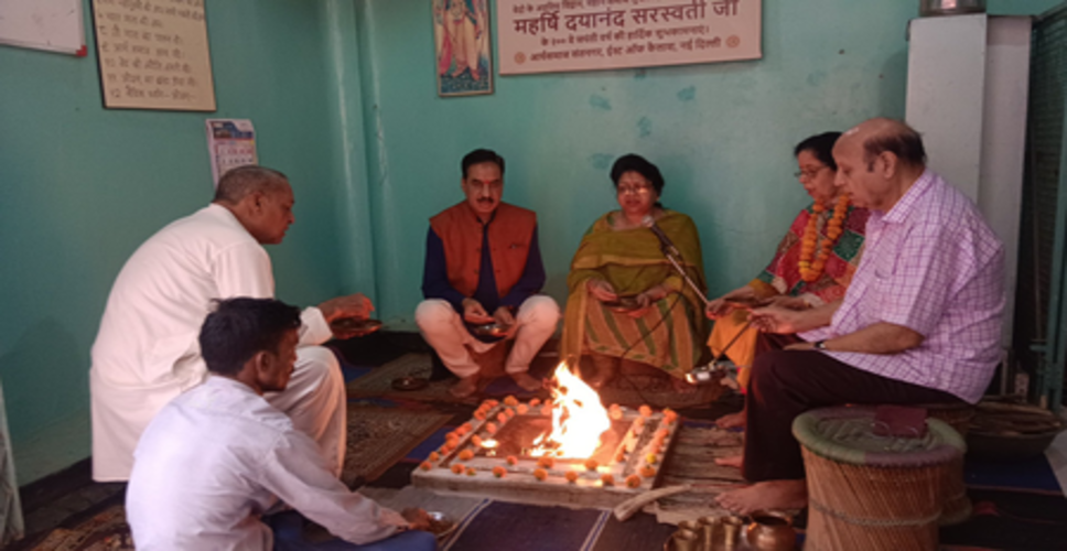 विश्व यज्ञ दिवस: दिल्ली के आर्यसमाज मंदिर में वैदिक यज्ञ, विनोद बंसल बोले- यज्ञ सभी संकटों का समाधान