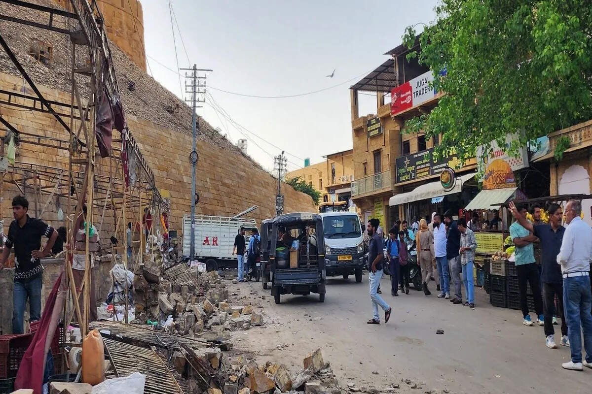 नगरपरिषद के अल्टीमेटम के बाद सब्जी मंडी शिफ्ट, नए स्थान पर शुरू हुआ कारोबार