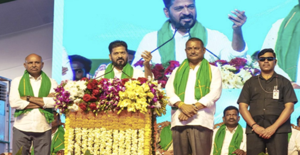 कल्याणकारी योजनाओं को जारी रखने के लिए नगर पालिका चुनावों में कांग्रेस को दें वोट : सीएम रेवंत रेड्डी