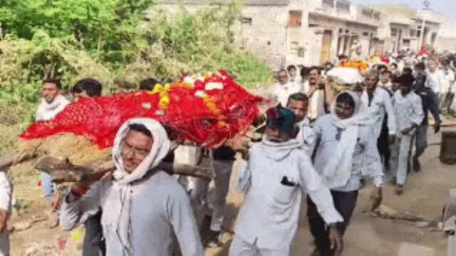 पाली के भावनगर गांव में परिवार पर टूटा दुख, मेहसाणा सड़क हादसे में पांच मौतें