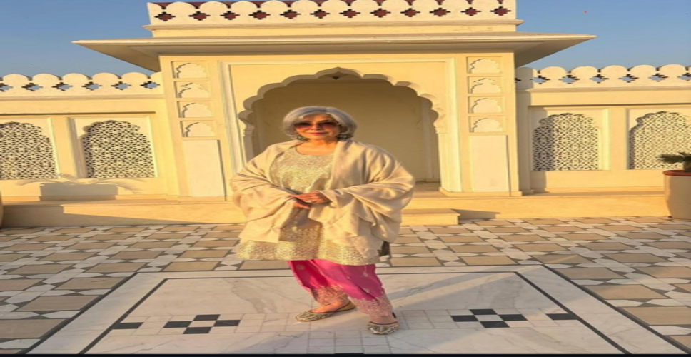 जीनत अमान ने पुरानी फिल्म 'तीसरी आंख' का सीन शेयर कर बॉलीवुड में बदलाव पर उठाए सवाल