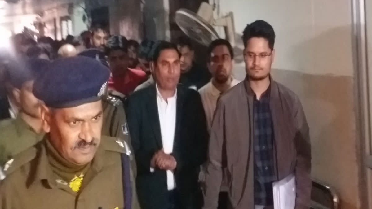 पूर्व विधायक बलजीत यादव तीन दिन के ईडी रिमांड पर, वीडियो में देखें कोर्ट में बोले – ‘राजनीतिक साजिश के तहत फंसाया जा रहा’