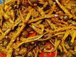 📰 राजस्थानी केर-सांगरी और लसोड़े की सब्जी बनी ‘प्रीमियम डिश’: बड़े शहरों और फाइव स्टार होटलों में बढ़ी मांग