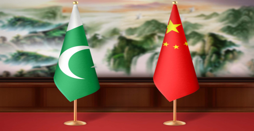 वांग यी ने पाक पाक विदेश मंत्री इशाक डार से फोन पर बात की