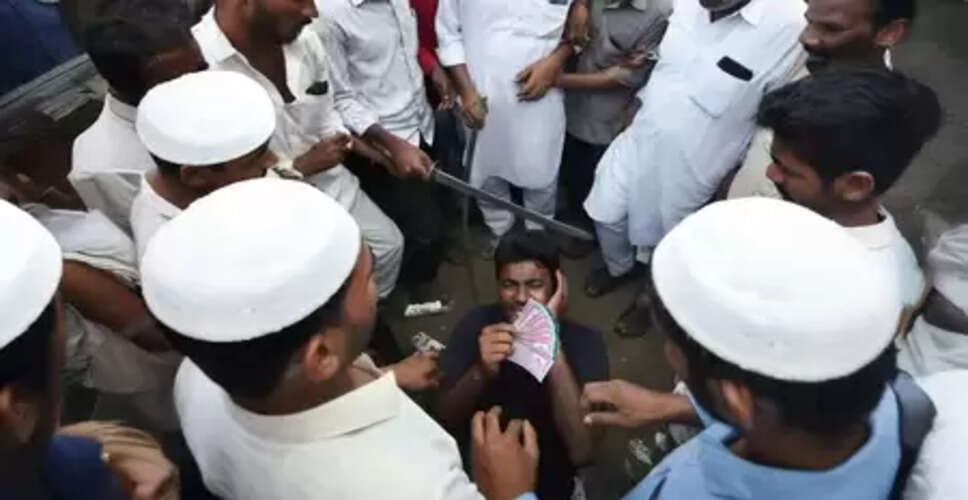 चुनाव से पहले बांग्लादेश में अल्पसंख्यकों पर अत्याचार बढ़ने की खुफिया चेतावनी