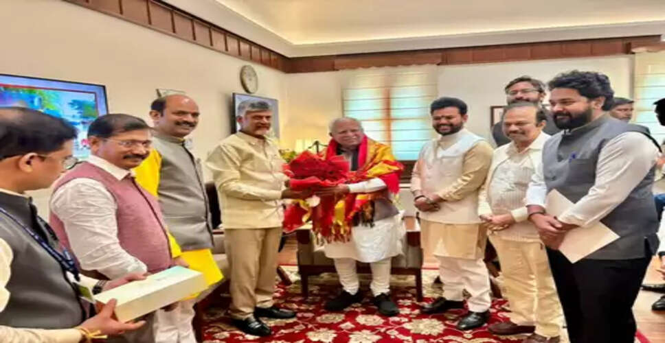 सीएम नायडू ने विशाखापत्तनम और विजयवाड़ा के लिए मेट्रो रेल परियोजनाओं को मंजूरी देने का किया आग्रह