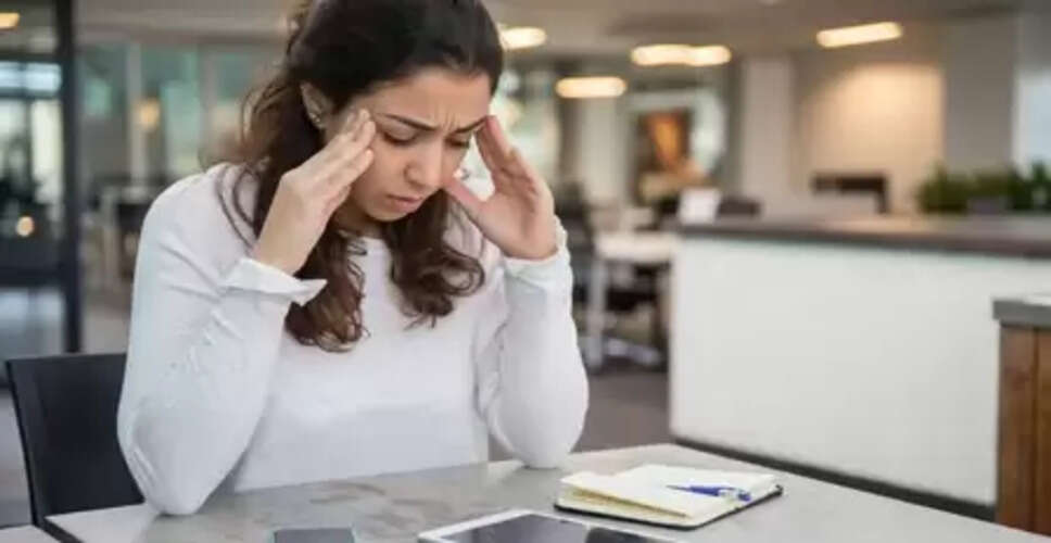 भूलने की आदतों का नया नाम 'डिजिटल डिमेंशिया', बढ़ा रही मस्तिष्क की थकान और तनाव