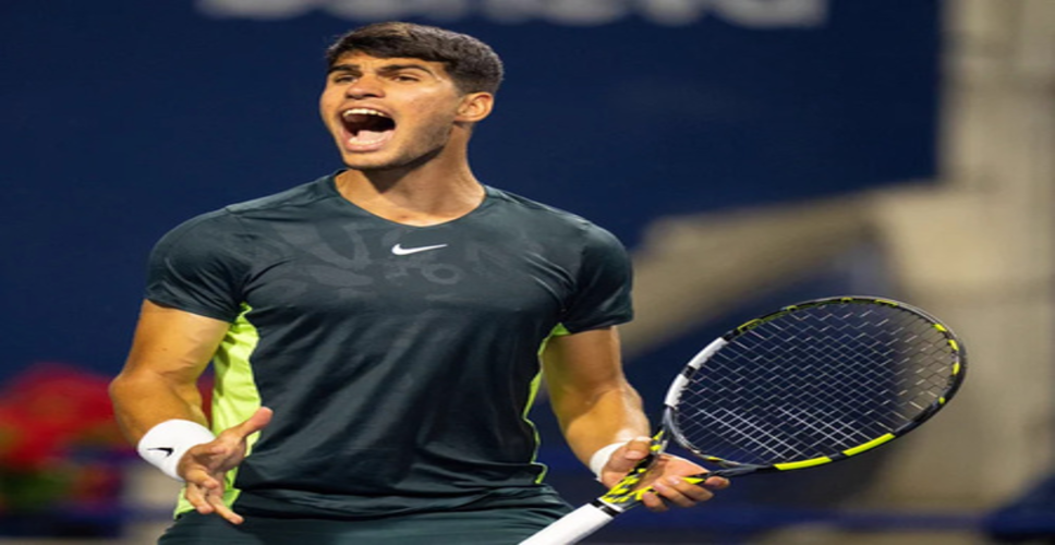 कलाई की चोट के कारण फ्रेंच ओपन 2026 में हिस्सा नहीं लेंगे कार्लोस अल्काराज