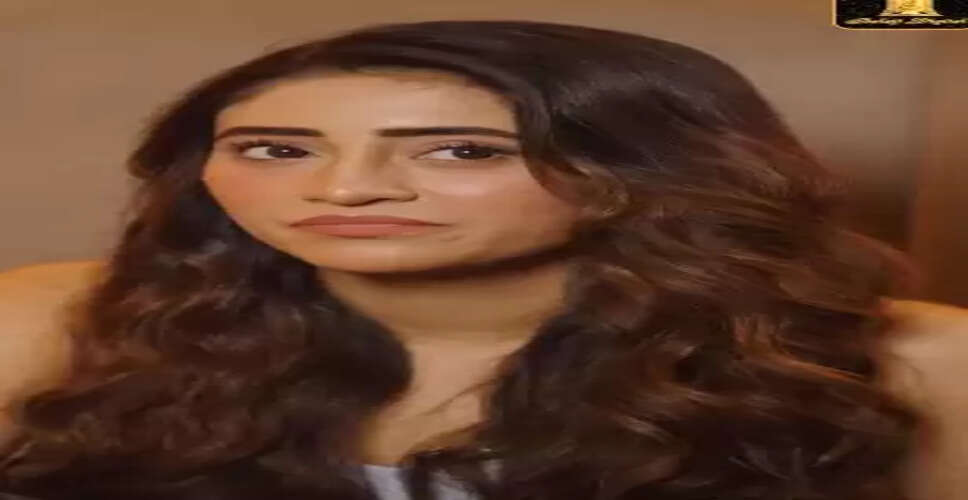 डेटिंग के लिए प्रोफेशन नहीं, इंसान मायने रखता है : शिवांगी जोशी