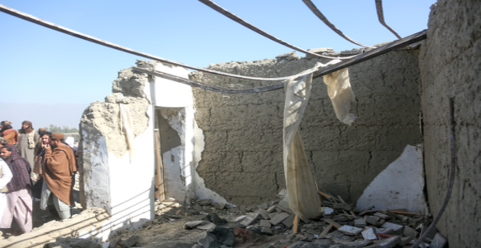 एमनेस्टी इंटरनेशनल ने अफगानिस्तान में पाकिस्तान के हवाई हमलों की स्वतंत्र जांच की मांग की