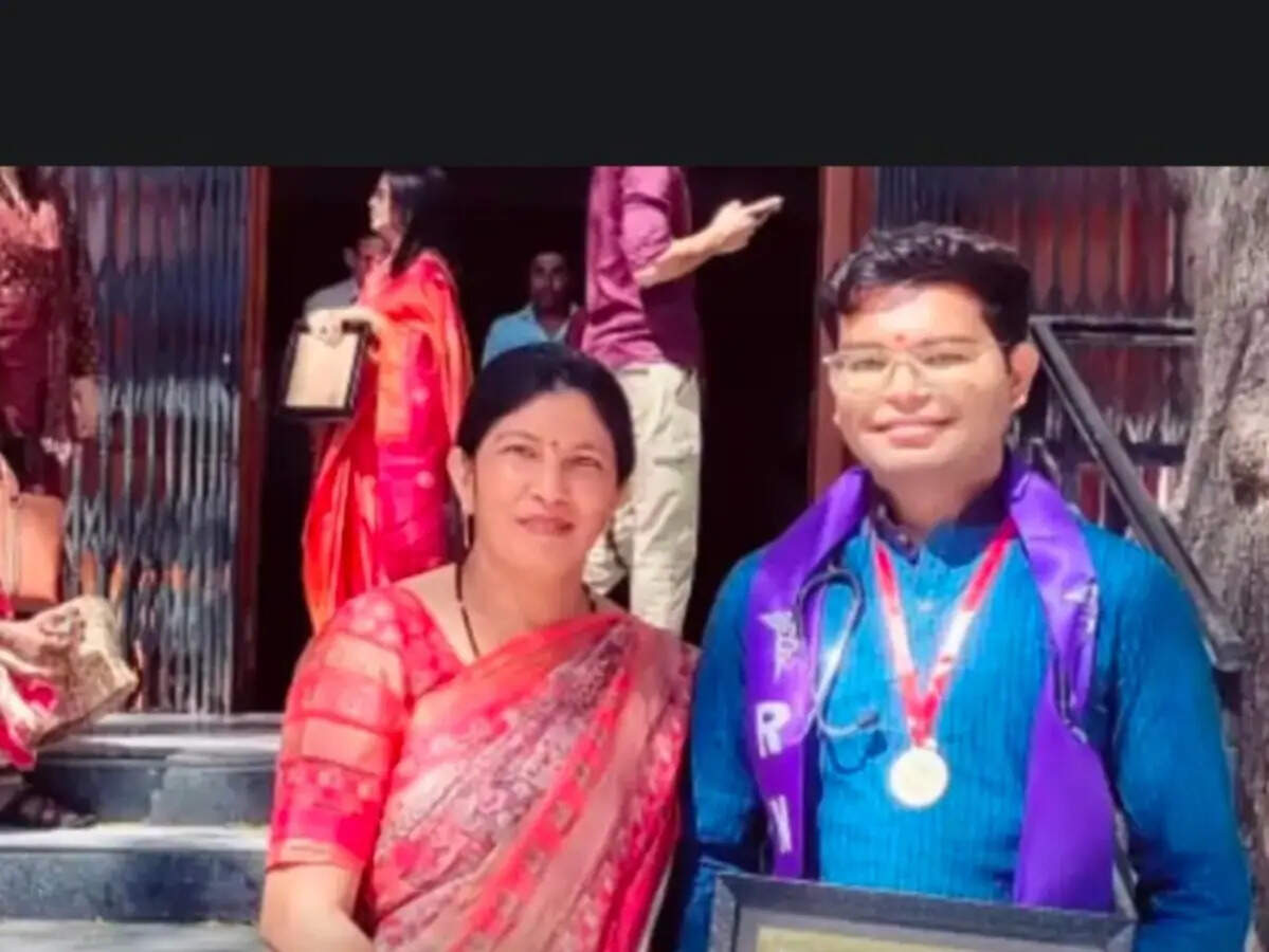 जालोर में दर्दनाक घटना: इनकम टैक्स अधिकारी के इकलौते बेटे ने लगाई फांसी, इलाके में शोक की लहर