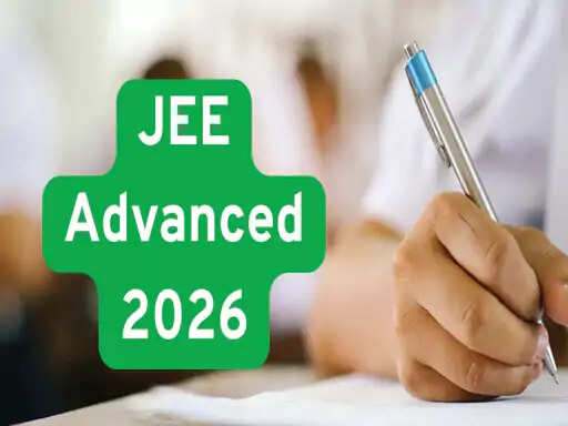 IIT दिल्ली और बॉम्बे में “कोटा सिस्टम” का दबदबा, कंप्यूटर साइंस में आधे से ज्यादा छात्र आरक्षित श्रेणियों से