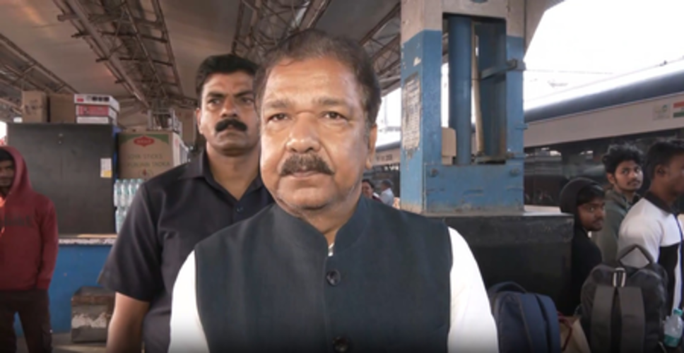 शराबबंदी पर बिहार में छिड़ी सियासत: राजद विधायक सुनील सिंह के दावों पर मंत्री दिलीप जायसवाल ने किया पलटवार