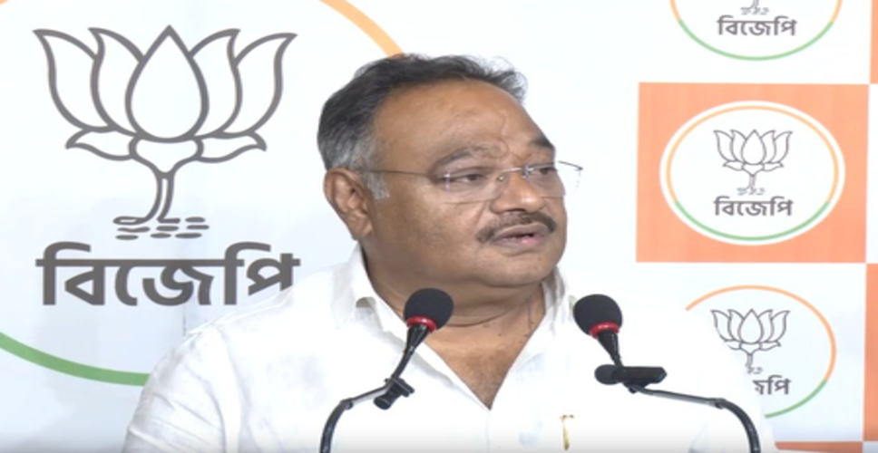 चुनाव के बाद होने वाली हिंसा के इतिहास को खत्म किया जाना चाहिए : समिक भट्टाचार्य