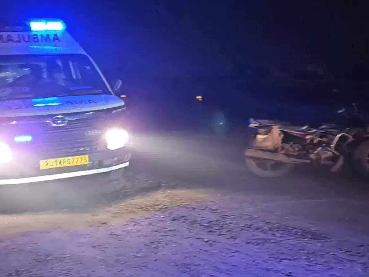 भरतपुर फ्लाईओवर पर मौत का मंजर: सड़क पर बिखरे पड़े शवों के टुकड़े, जाने कैसे हुआ इतना दर्दनाक हादसा