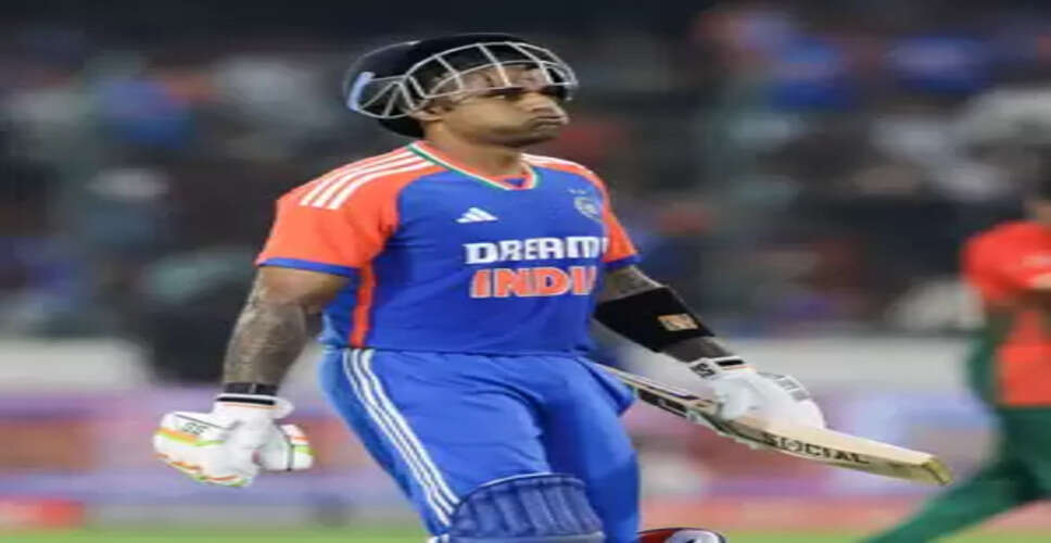 सूर्यकुमार यादव दाएं हर्निया के इलाज के लिए लंदन में: रिपोर्ट